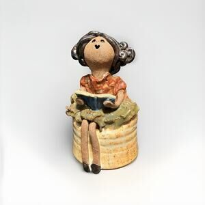 Studio Pottery Desk Pencil Pen Holder Girl Holding Book Unmarked Novelty OOAK